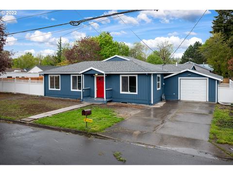 735 SE Rene Ave, Gresham, OR 97080 photo 1