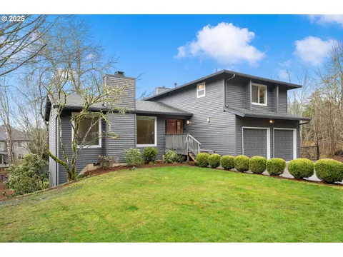 11835 NW South Dr, Portland, OR 97229
