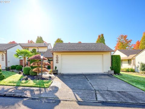 10390 SW Greenleaf Ter, Tigard, OR 97224