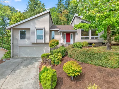 2555 Limerick Ln, West Linn, OR 97068