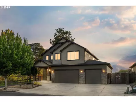 816 SW 4th Ave, Battle Ground, WA 98604