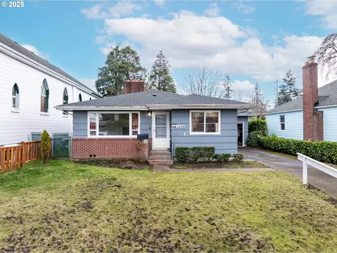 1440 11th Ave, Longview, WA 98632