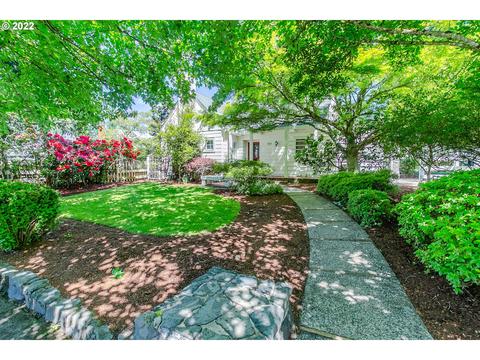 939 E 21st Ave, Eugene, OR 97405 photo 1