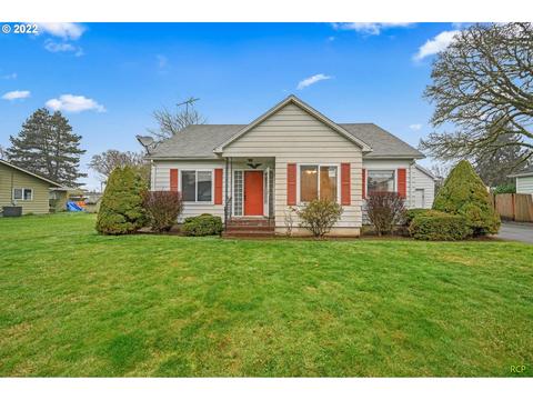 1498 S Cherry St, Cornelius, OR 97113 photo 1
