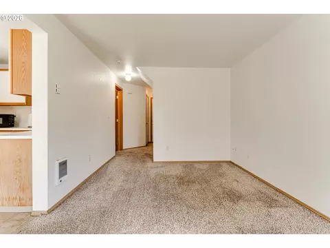 Living - 112 Lea Ave, Eugene, OR 97404 photo 1 of 3