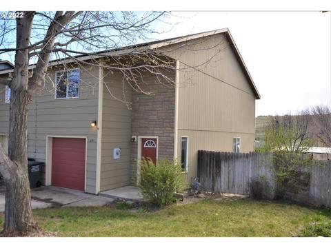 1291 SW 12th Dr, Pendleton, OR 97801 photo 1