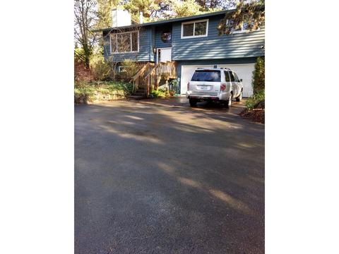 2000 N Villa Rd, Newberg, OR 97132 photo 1