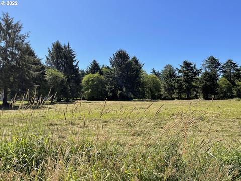 N 6th Ave, Rockaway Beach, OR 97136