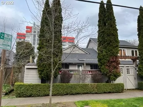 73 W 17th Ave, Eugene, OR 97401 photo 1