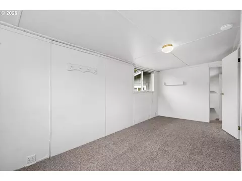 38669 E Cedar Flat Rd, Springfield, OR 97478 photo 17