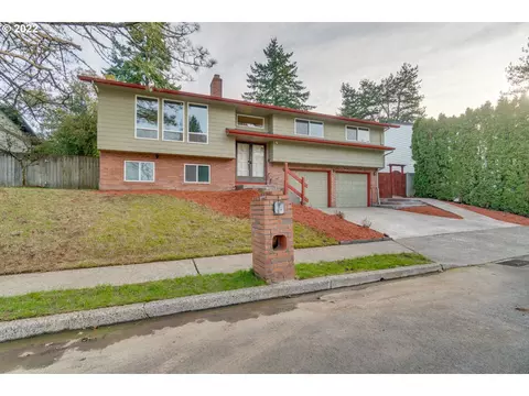634 SE 18th Ln, Gresham, OR 97080 photo 1