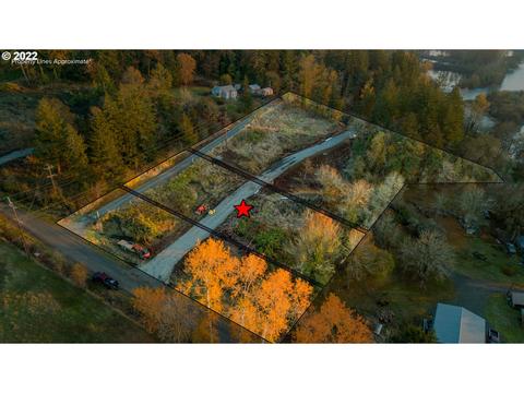 33071 Berlin Rd #2, Lebanon, OR 97355