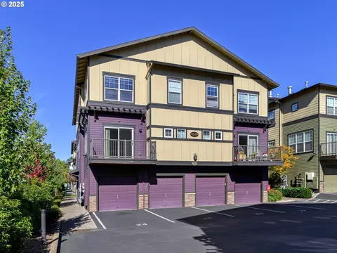 11217 SE Causey Cir #15E, Happy Valley, OR 97086