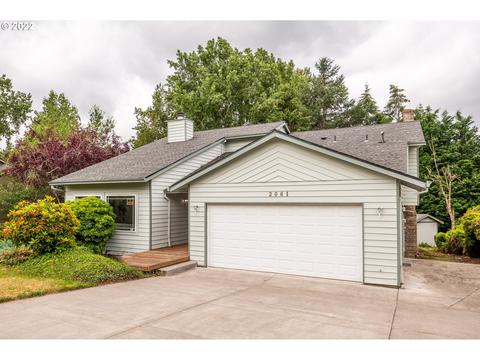 2061 SW 29th Dr, Gresham, OR 97080 photo 1