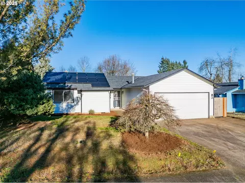 19452 Stillmeadow Dr, Oregon City, OR 97045