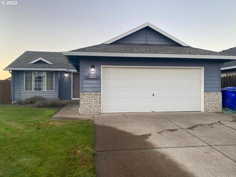 1111 Meadowlark Pl, Molalla, OR 97038 photo 1