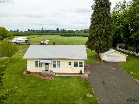 951 Beacon Dr, Eugene, OR 97404 photo 1