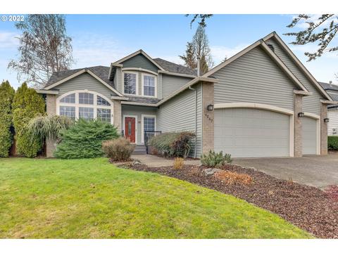 4247 NE 1st St, Gresham, OR 97030 photo 1