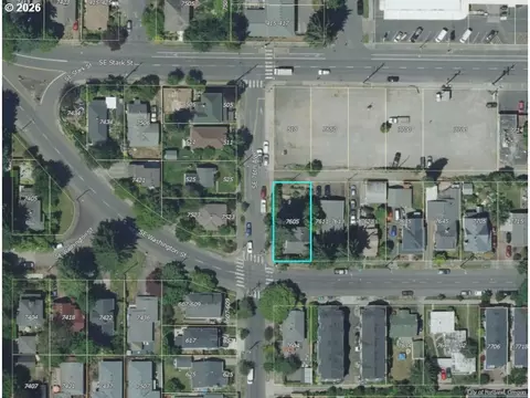 7605 SE Washington St, Portland, OR 97215