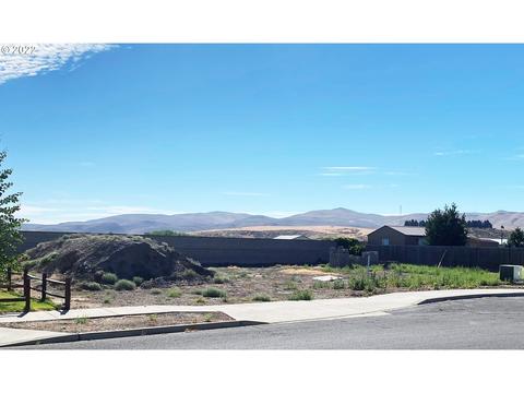735 L Loop, Baker City, OR 97814