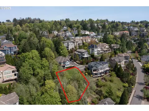 9948 NW Upton Ct, Portland, OR 97229