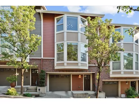 4108 S Corbett Ave, Portland, OR 97239