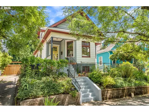 4042 N Michigan Ave, Portland, OR 97227
