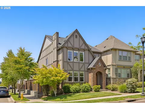 13193 SW Aubergine Ter, Sherwood, OR 97140