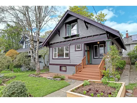 5125 SE Madison St, Portland, OR 97215