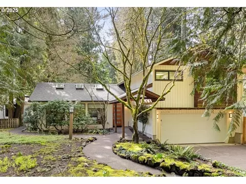 3520 Red Cedar Way, Lake Oswego, OR 97035