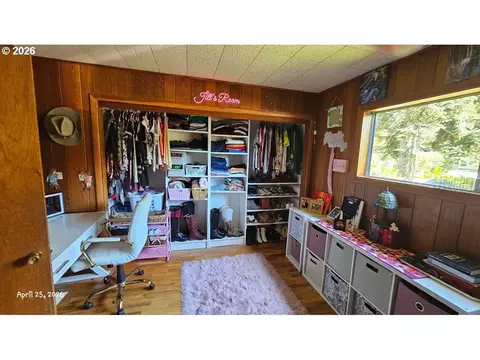 Other - 488 Walnut Ln, Eugene, OR 97401 photo 2 of 8