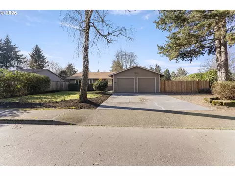 1893 NE 12th Ave, Hillsboro, OR 97124