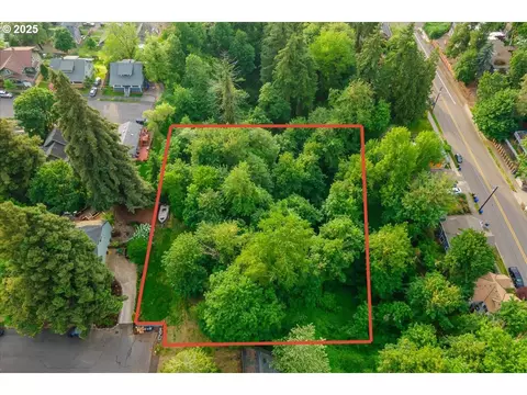 14 Th St #585370, Oregon City, OR 97045