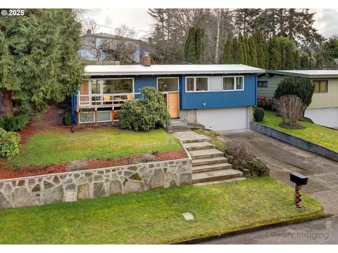 11354 SE Yamhill St, Portland, OR 97216