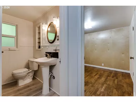 Bath - 3398 Olive St, Eugene, OR 97405 photo 1 of 2