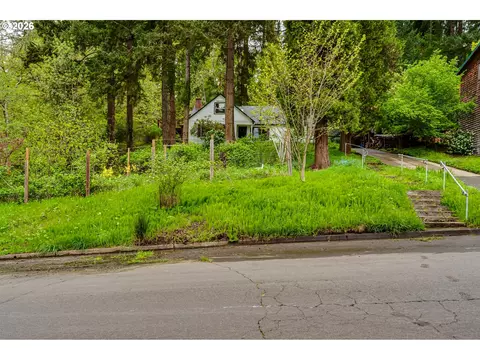 Exterior - 3398 Olive St, Eugene, OR 97405 photo 10 of 10