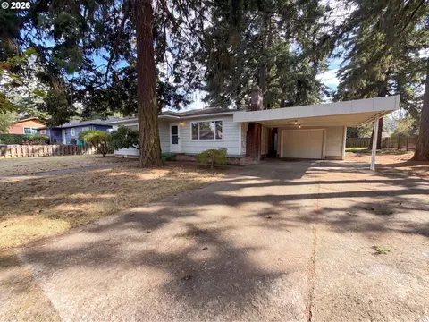 11500 SE Hawthorne St, Portland, OR 97216