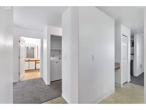 4614 W Powell Blvd #158, Gresham, OR 97030 photo 5