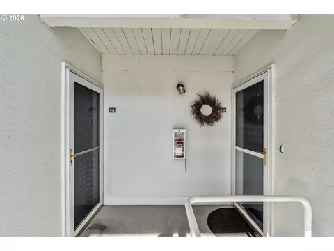 4614 W Powell Blvd #158, Gresham, OR 97030 photo 3