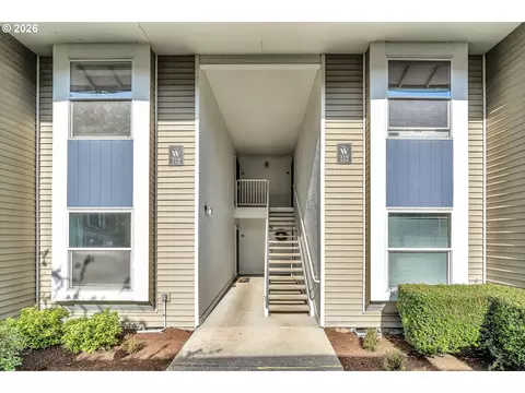 4614 W Powell Blvd #158, Gresham, OR 97030 photo 1