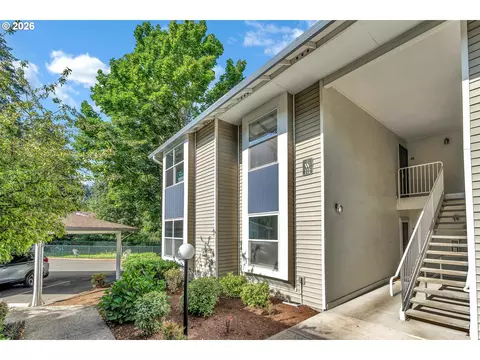4614 W Powell Blvd #158, Gresham, OR 97030 photo 2