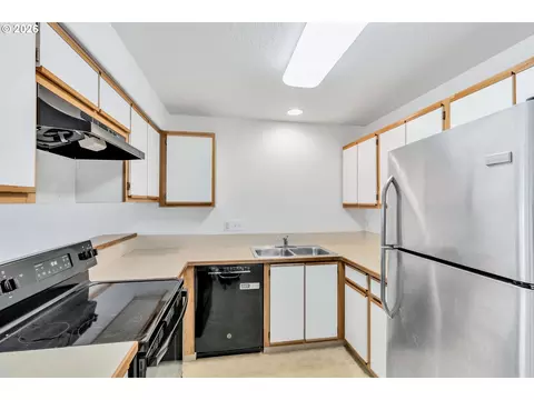 4614 W Powell Blvd #158, Gresham, OR 97030 photo 7