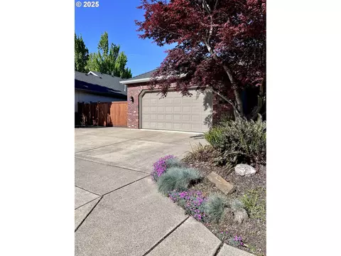 764 Impala Ave, Eugene, OR 97404