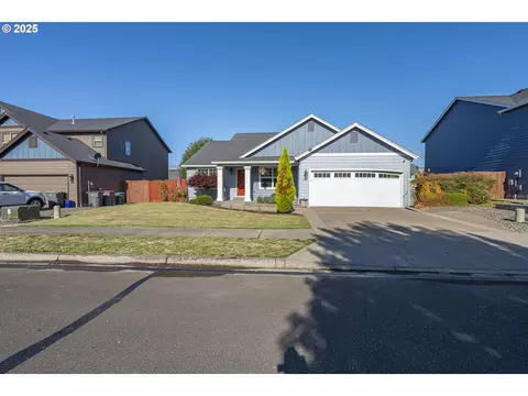 177 SW Mt Mazama St, Mcminnville, OR 97128