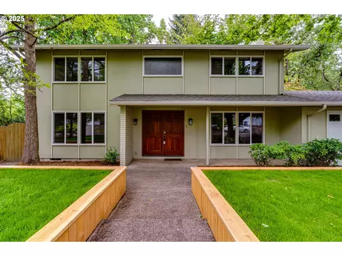 5120 Talisman St, Eugene, OR 97405