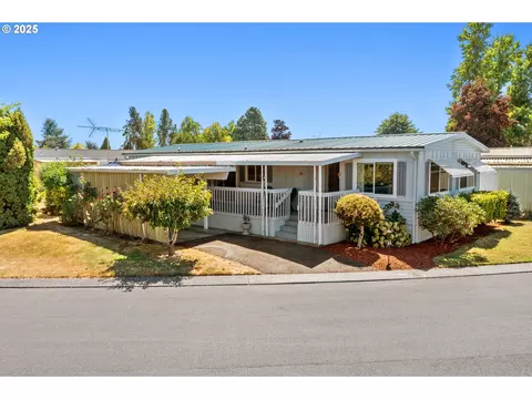 1999 Jansen Way #43, Woodburn, OR 97071
