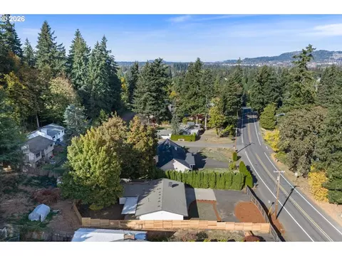 View/Area - 17055 SE Webster Rd, Gladstone, OR 97027 photo 1 of 1