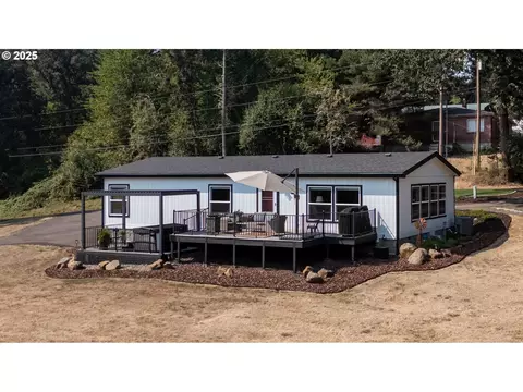 30402 Townsend Rd, Lebanon, OR 97355