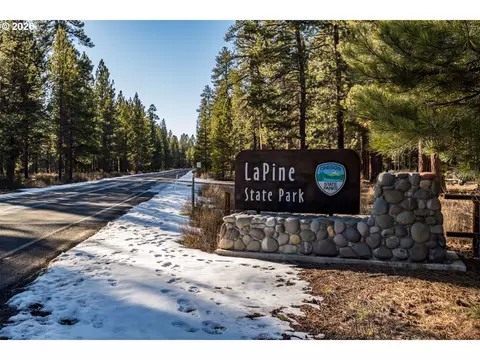 15489 Rainbow Ct, La Pine, OR 97739 photo 10