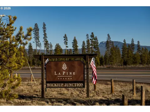 15489 Rainbow Ct, La Pine, OR 97739 photo 9